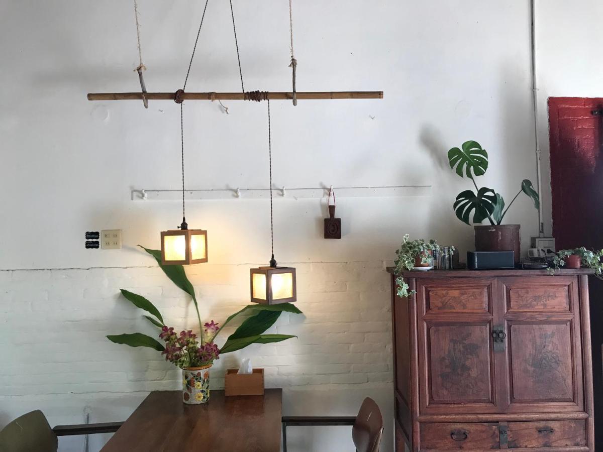 香蕉與黑膠 Yellow And Black Guest House Mei-nung Εξωτερικό φωτογραφία